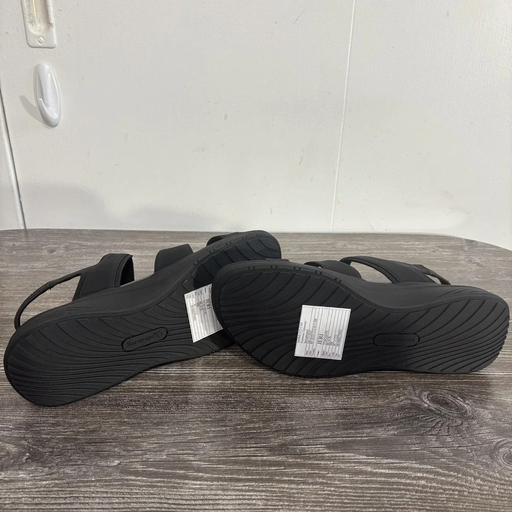 New! Baretraps Jeri Sandal Shoes Womens Size 9M Black Strappy Wedge Comfort
